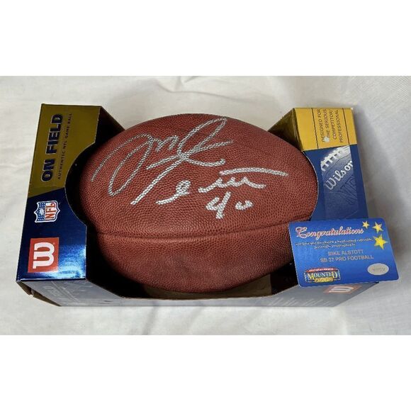 Mike Alstott Offical Super Bowl XXXVII 37 NFL Football On Field Wilson w/COA - Picture 1 of 8
